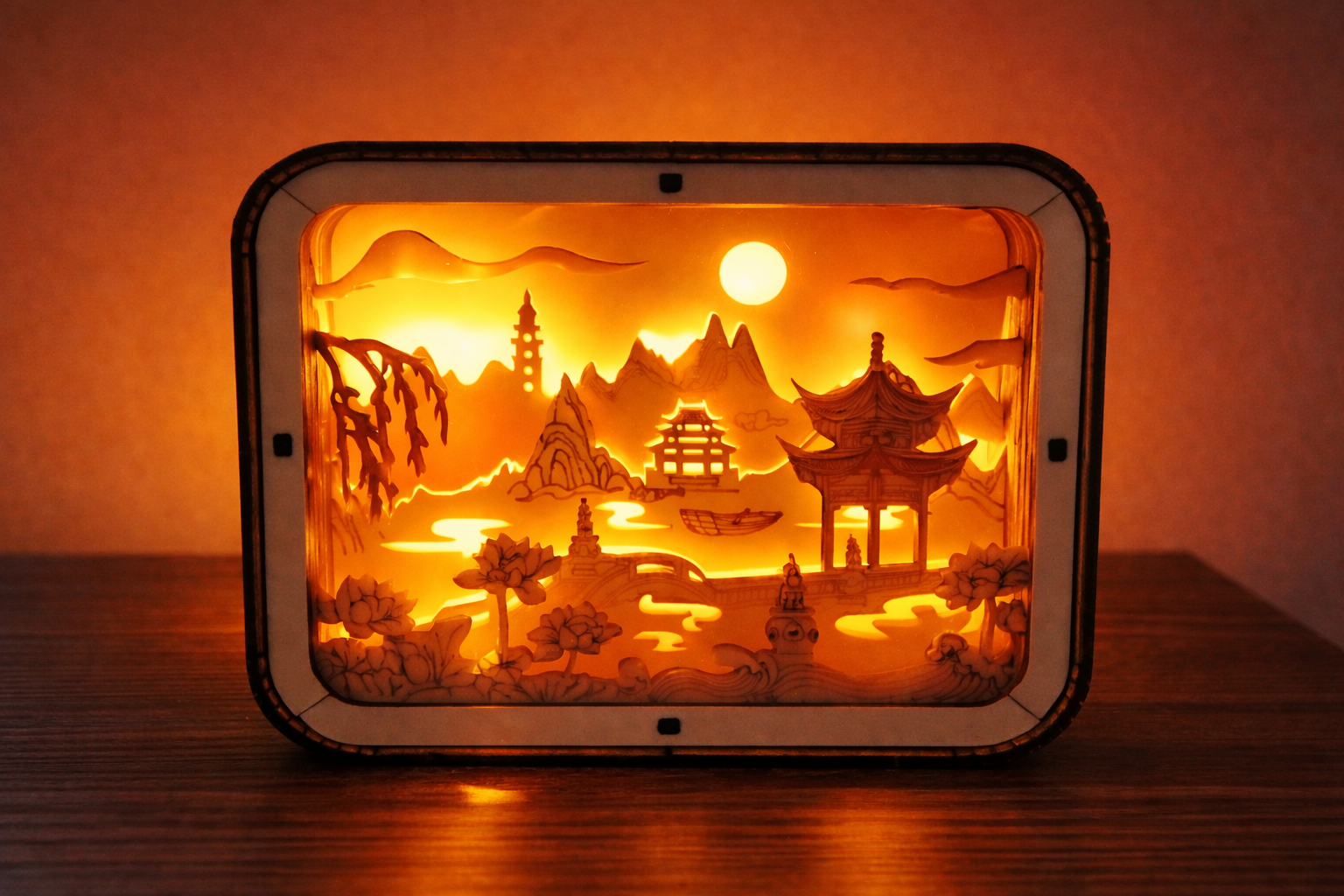 Lampka rzeźbiona ChatGPT_Image_29_gru_2025__22_10_35